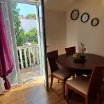 Apartmán By The Sea - Murter - 23720 Tisno