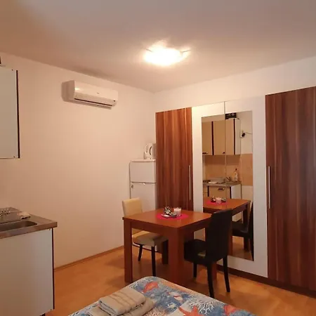 Apartamento By The Sea Tisno, Murter - 23720 *