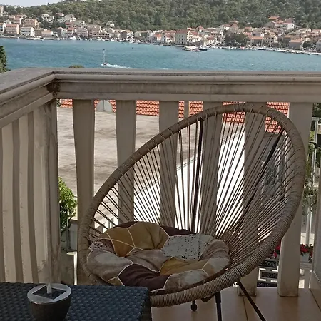 Apartamento By The Sea Tisno, Murter - 23720